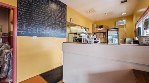 22-30 E 3rd Street Frazeysburg OH 43822