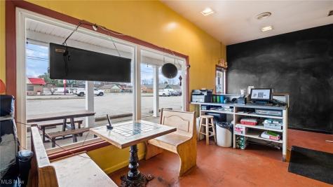 22-30 E 3rd Street Frazeysburg OH 43822