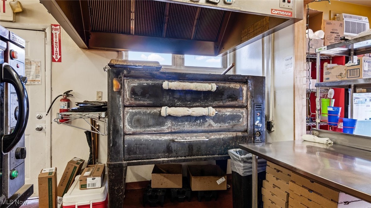 22-30 E 3rd Street Frazeysburg OH 43822