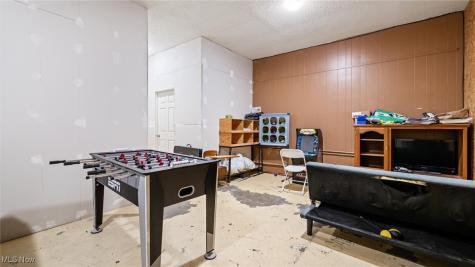 22-30 E 3rd Street Frazeysburg OH 43822