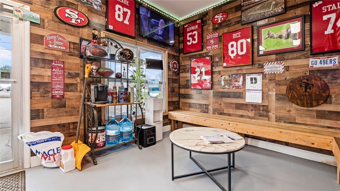 22-30 E 3rd Street Frazeysburg OH 43822