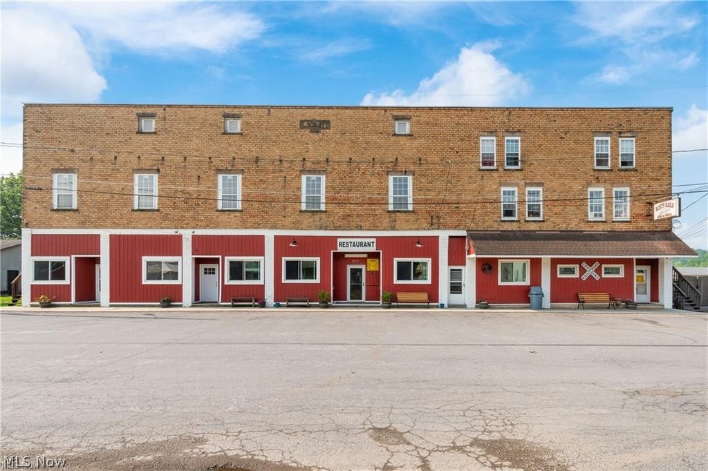 2972 N Division Street Clinton OH 44216