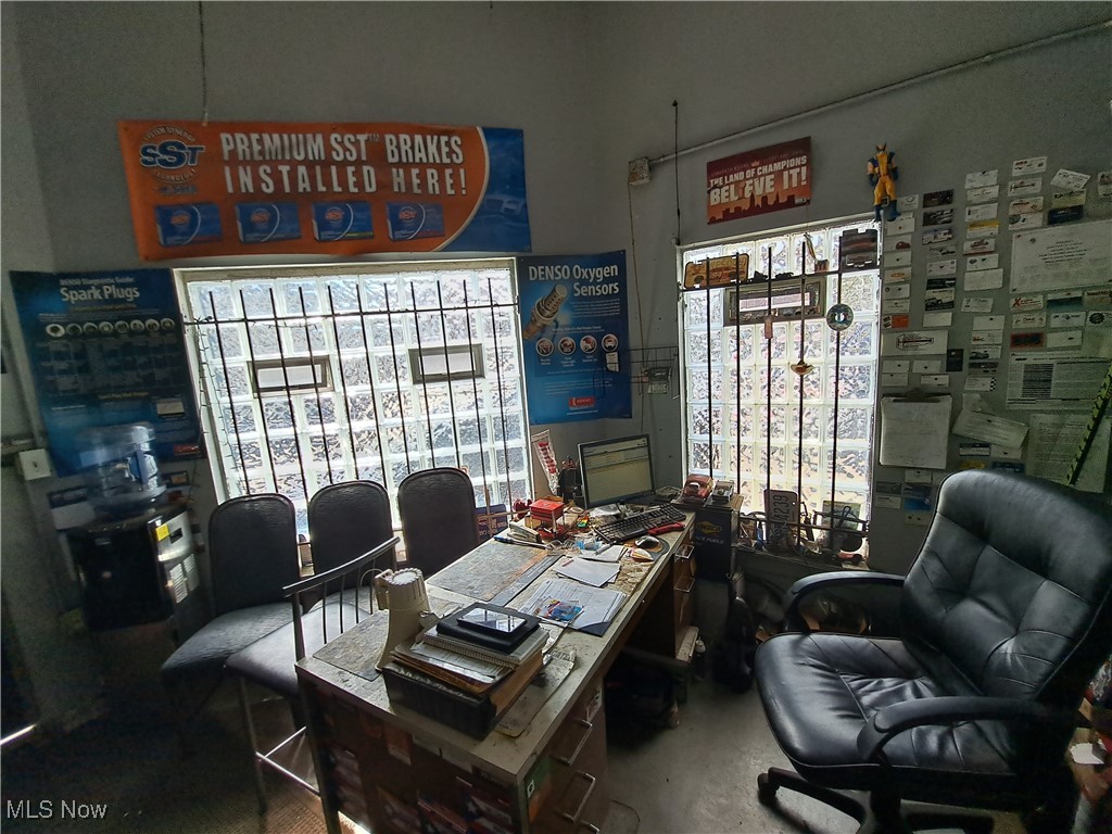 2884 Scranton Road Cleveland OH 44113