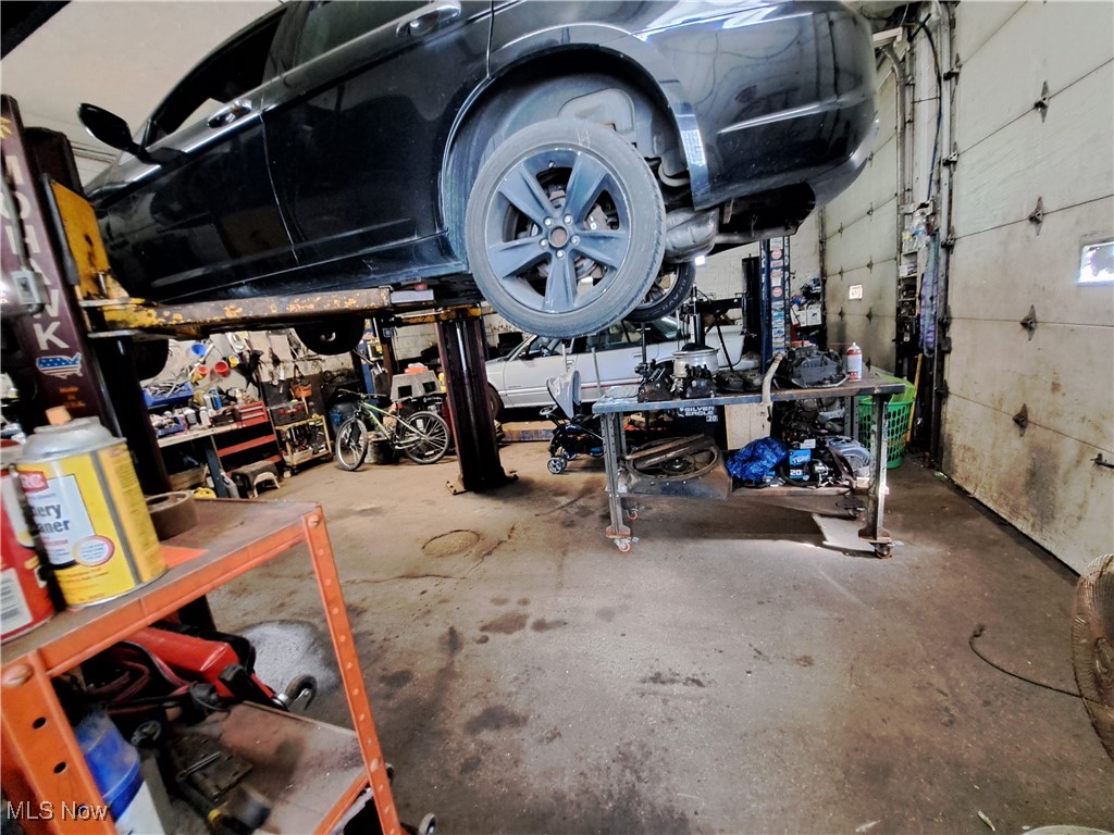 2884 Scranton Road Cleveland OH 44113