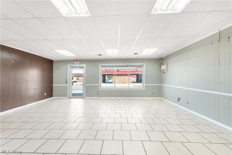 203-205 Carrollton Street Malvern OH 44644