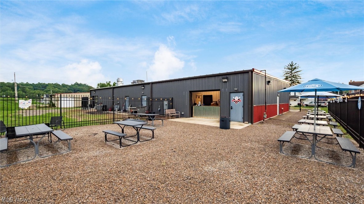 34 Potters Lane Roseville OH 43777