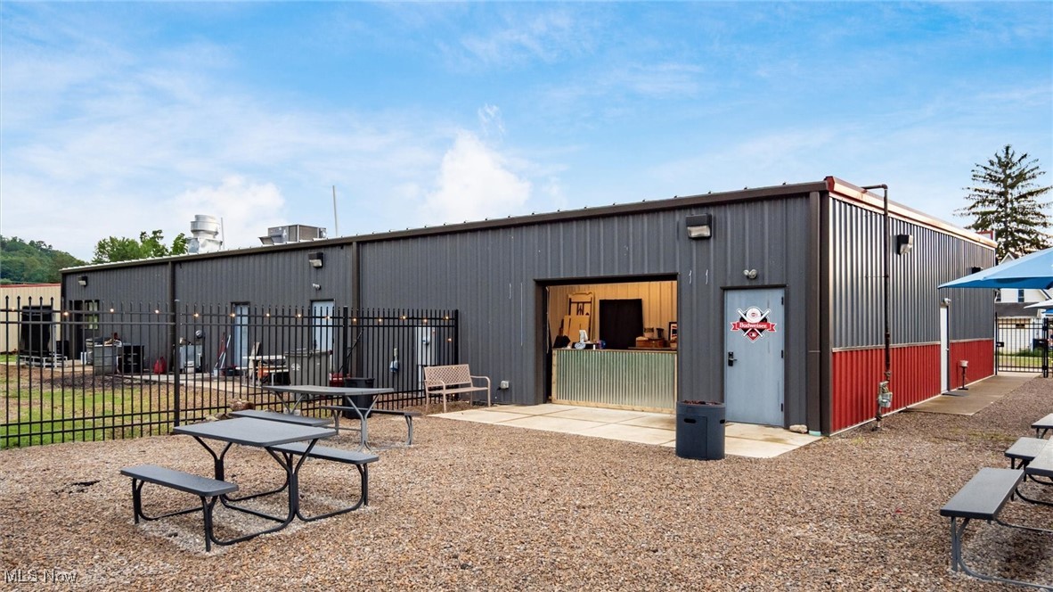 34 Potters Lane Roseville OH 43777
