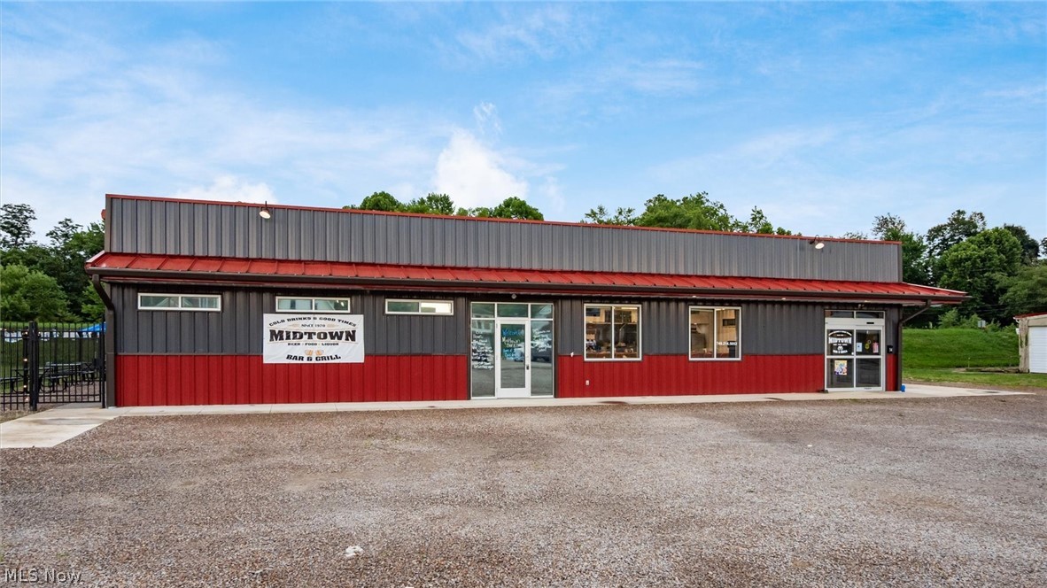 34 Potters Lane Roseville OH 43777