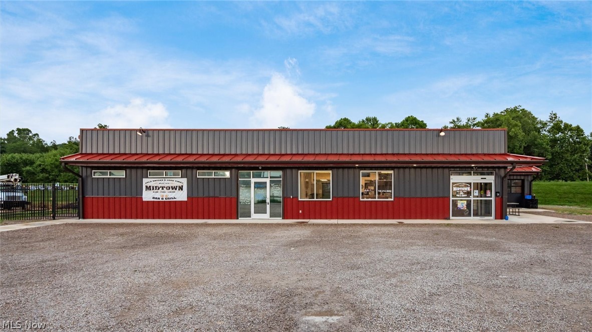 34 Potters Lane Roseville OH 43777