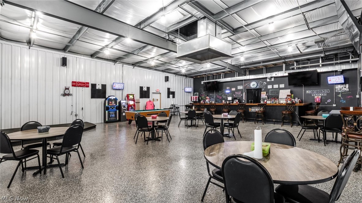 34 Potters Lane Roseville OH 43777