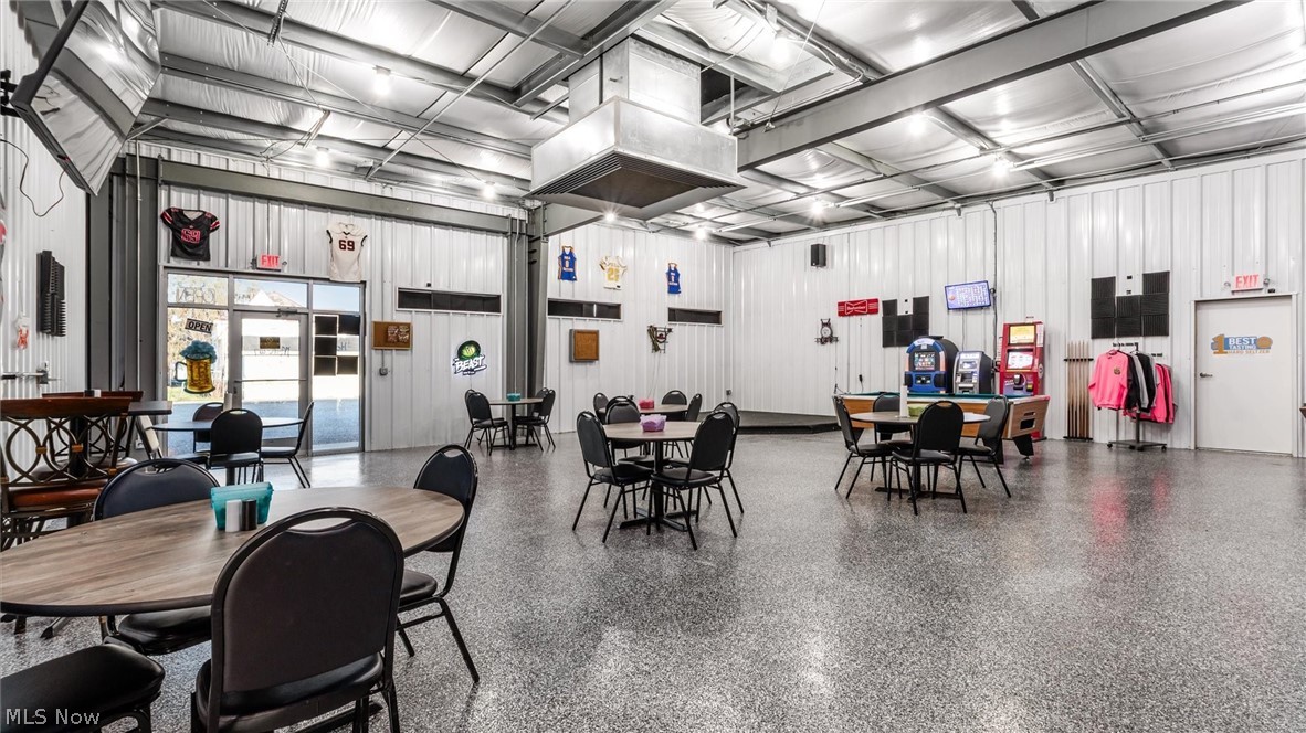 34 Potters Lane Roseville OH 43777