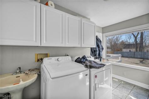 7362 Center Street Mentor OH 44060