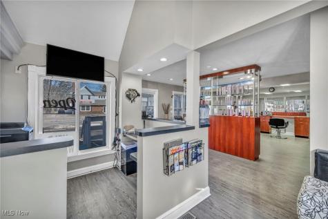 7362 Center Street Mentor OH 44060