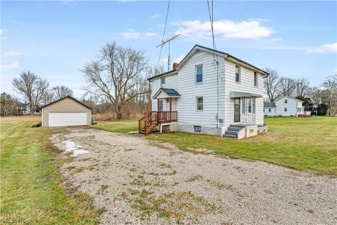 2335 Greensburg Road North Canton OH 44720
