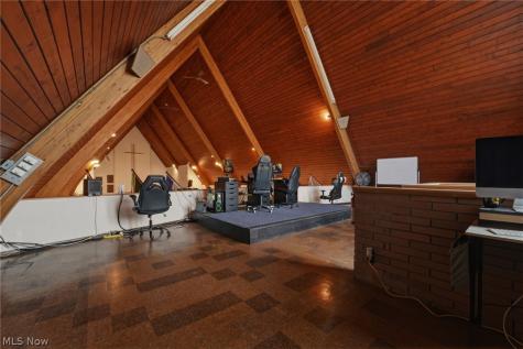 2310 W 9th Street Ashtabula OH 44004