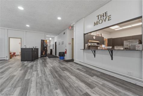 2310 W 9th Street Ashtabula OH 44004