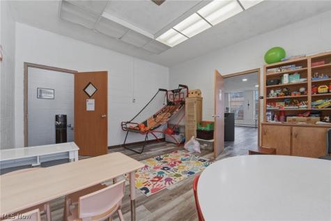 2310 W 9th Street Ashtabula OH 44004