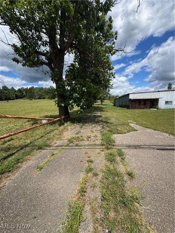 4395 West Pike Zanesville OH 43701