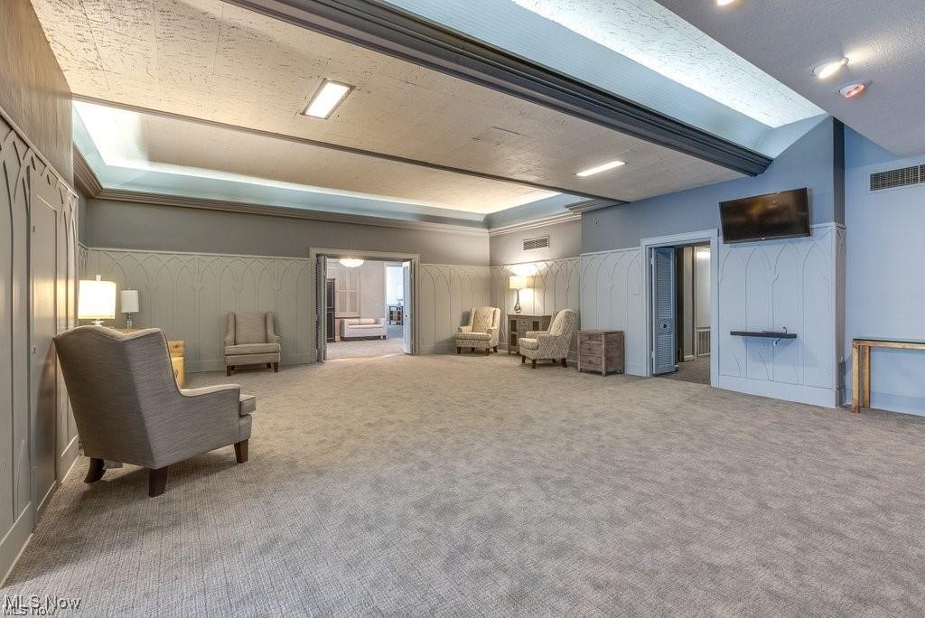 552 N Main Street Akron OH 44310