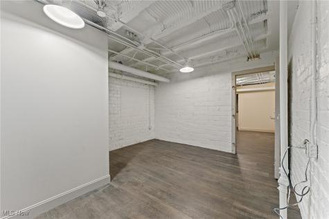 403 Tenney Avenue Campbell OH 44405