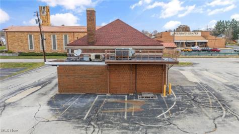 403 Tenney Avenue Campbell OH 44405