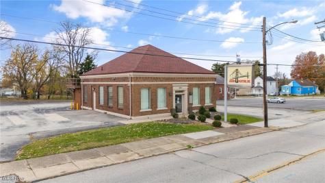 403 Tenney Avenue Campbell OH 44405