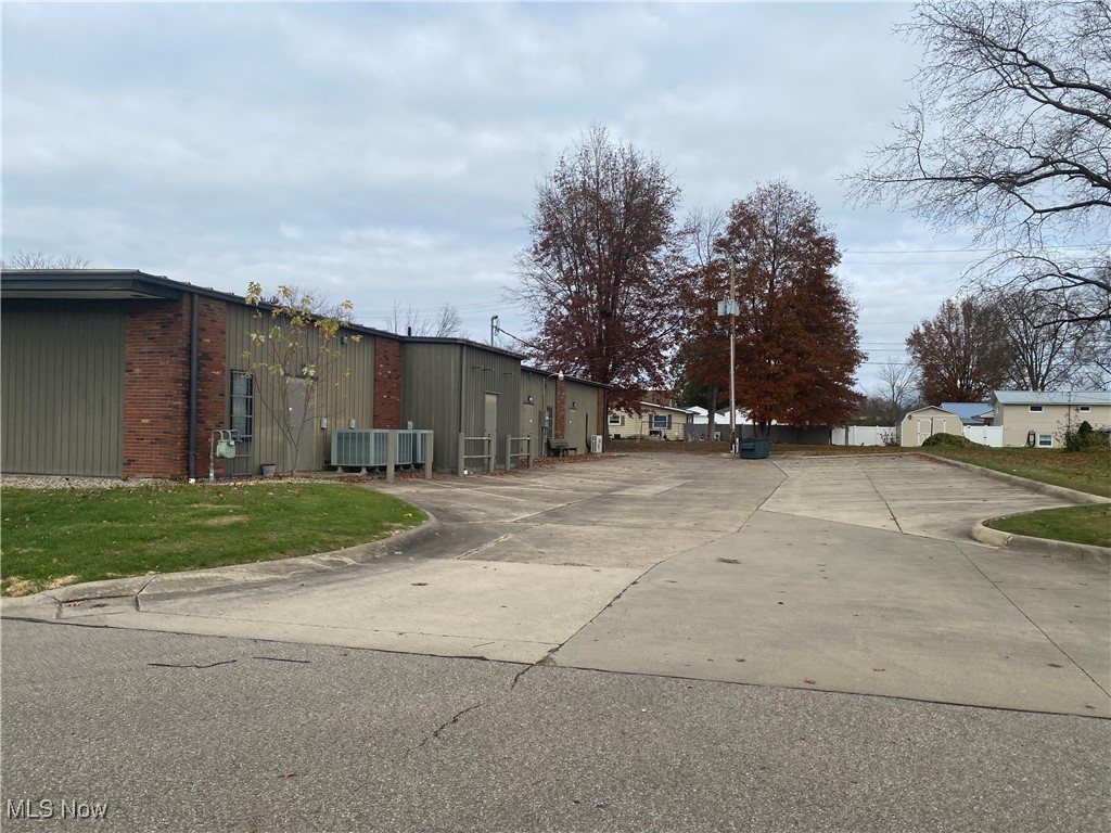 1175 S 13th Street Cambridge OH 43725