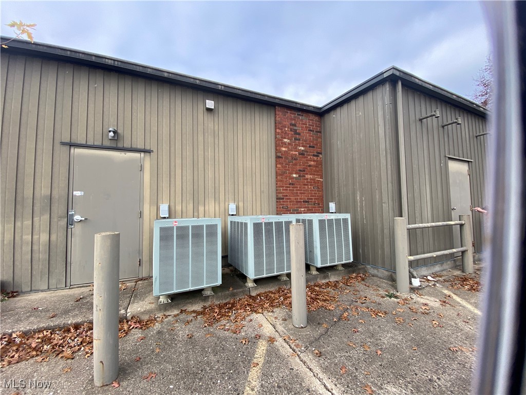 1175 S 13th Street Cambridge OH 43725