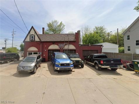 9215 Madison Avenue Cleveland OH 44102