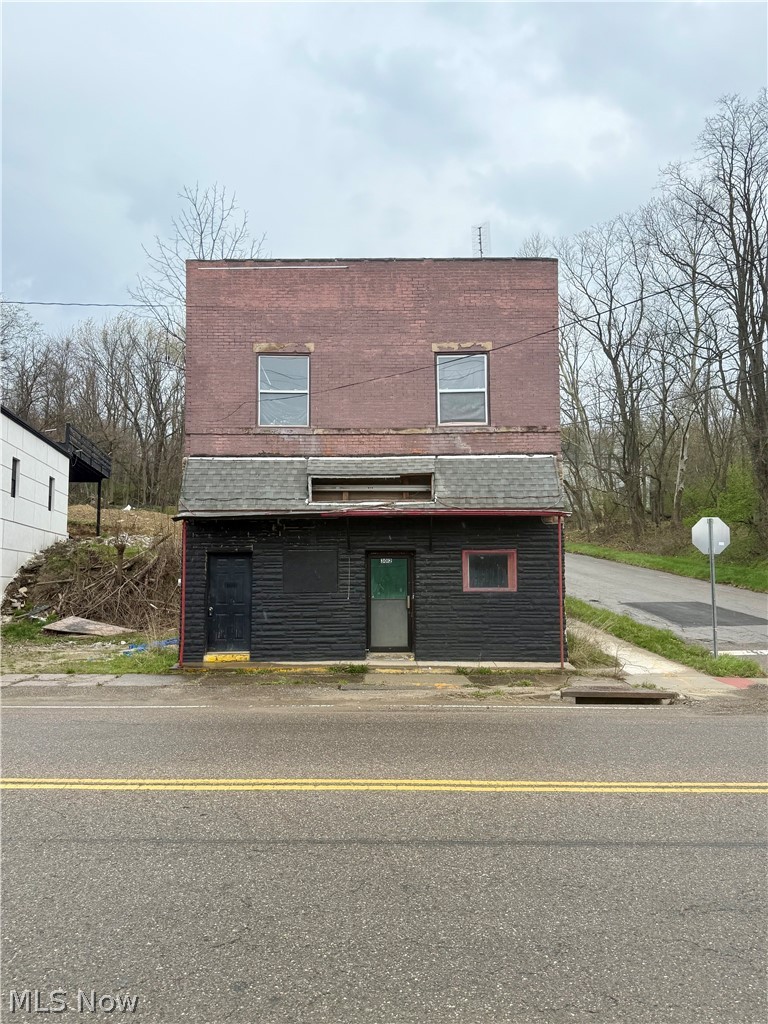 3008 Wilson Avenue Campbell OH 44405