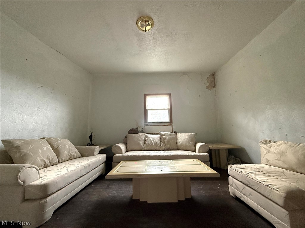 3008 Wilson Avenue Campbell OH 44405