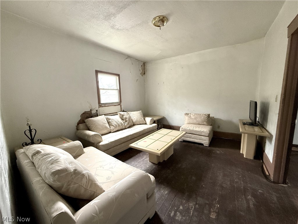 3008 Wilson Avenue Campbell OH 44405
