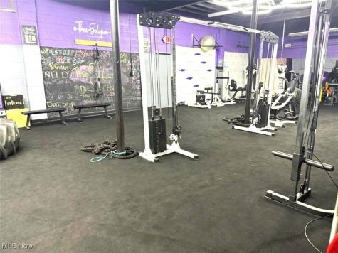 1451 E 193rd Street Euclid OH 44117