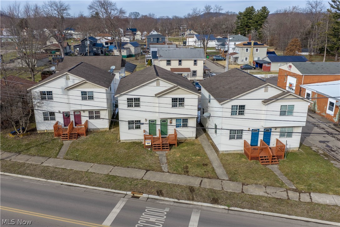 209 - 223 Trenton Avenue Uhrichsville OH 44683