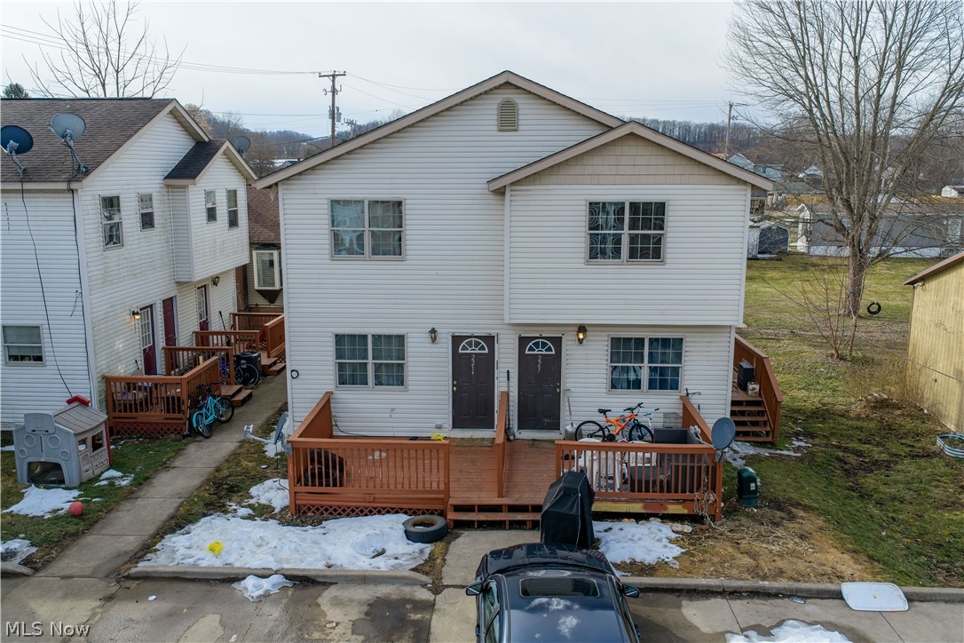 209 - 223 Trenton Avenue Uhrichsville OH 44683