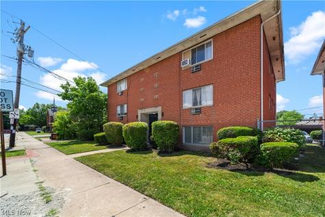 4578 E 131st Street Garfield Heights OH 44105