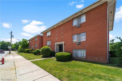 4578 E 131st Street Garfield Heights OH 44105