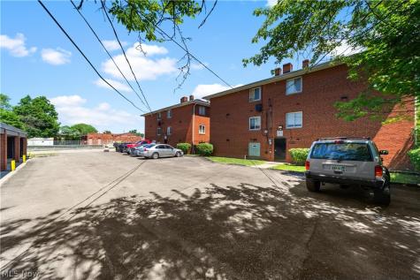 4578 E 131st Street Garfield Heights OH 44105