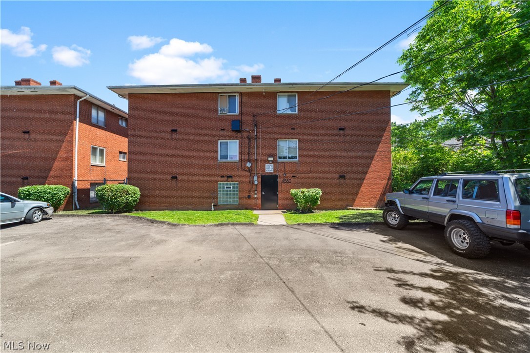 4578 E 131st Street Garfield Heights OH 44105
