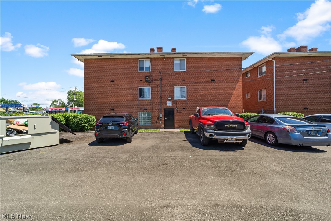 4578 E 131st Street Garfield Heights OH 44105