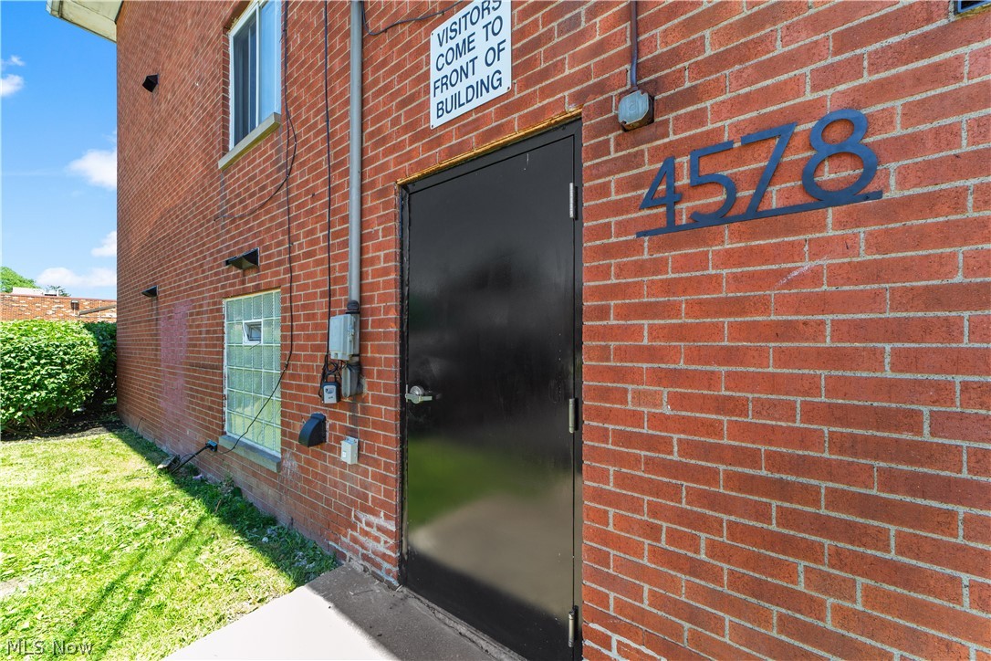 4578 E 131st Street Garfield Heights OH 44105