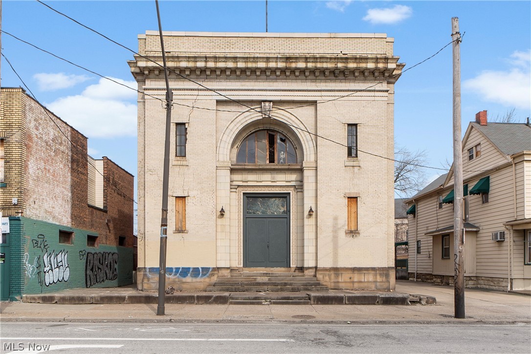 6330 Lorain Avenue Cleveland OH 44102