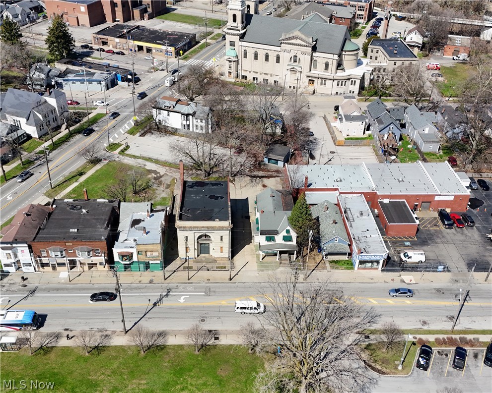 6330 Lorain Avenue Cleveland OH 44102