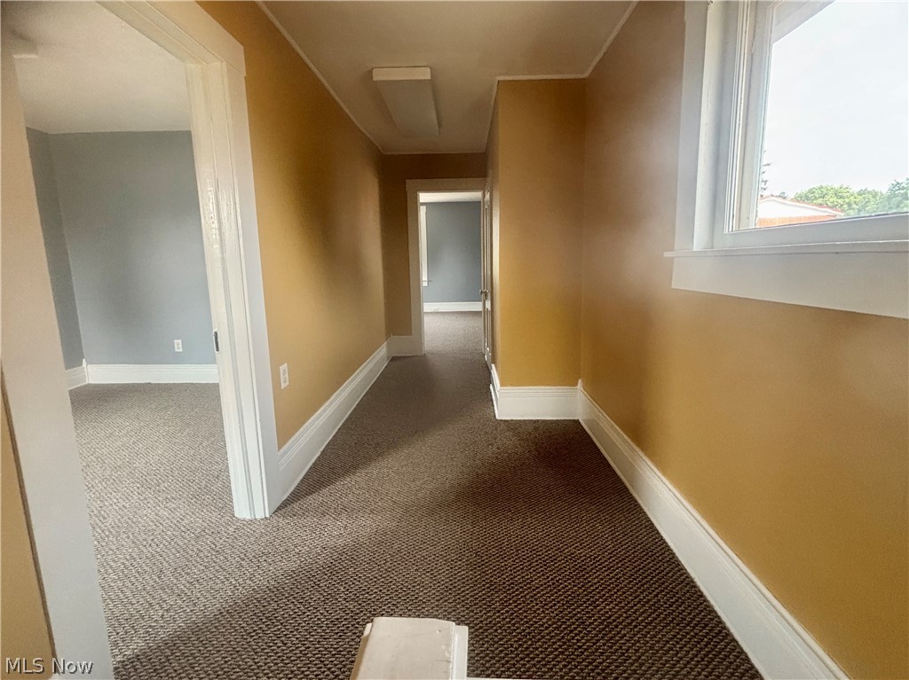 35 31st Street SW Barberton OH 44203