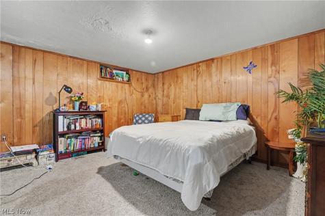37822 Euclid Avenue Willoughby OH 44094