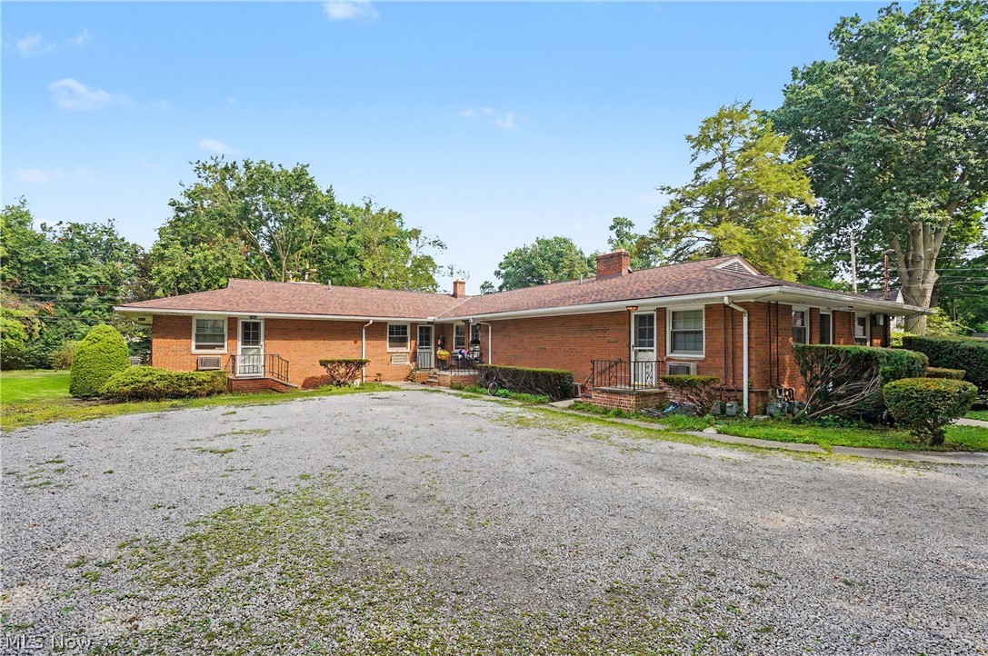 37822 Euclid Avenue Willoughby OH 44094