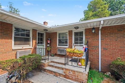 37822 Euclid Avenue Willoughby OH 44094