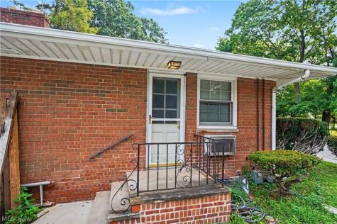 37822 Euclid Avenue Willoughby OH 44094