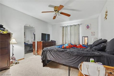 37822 Euclid Avenue Willoughby OH 44094