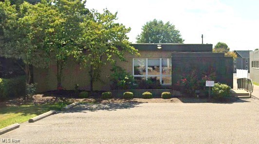 309 S Chapel Street Louisville OH 44641